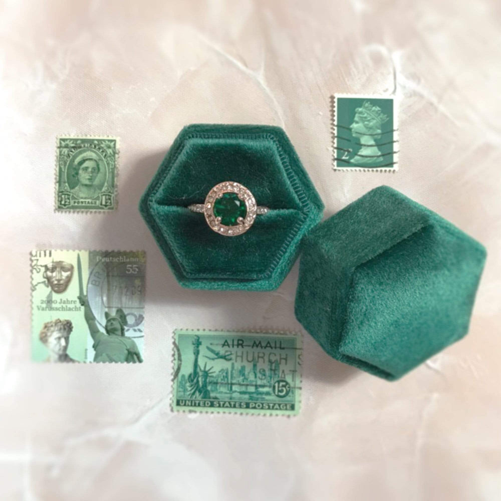 Emerald Hexagonal Velvet Ring Boxes - Holder